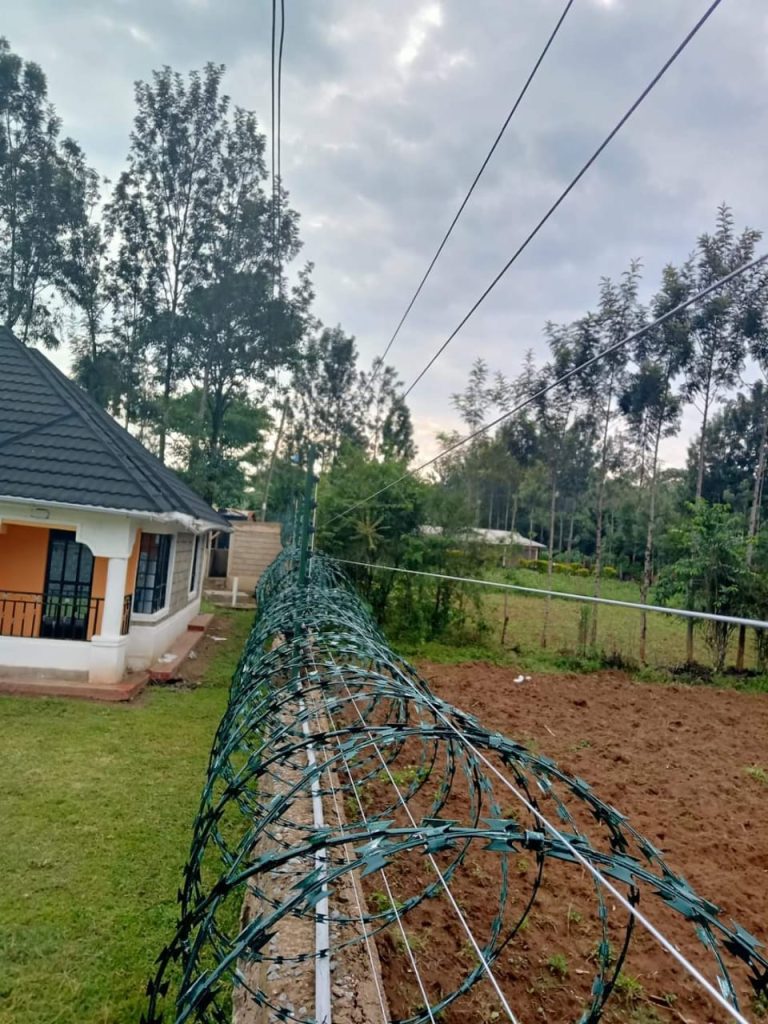NAIROBI KENYA Razor & Electric fence installation, Automatic Gate and Razor wire